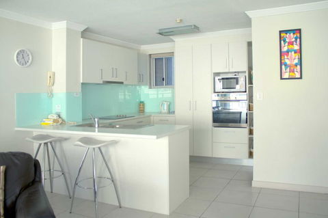 Pacific Surf Absolute Beach Apartments - Coogee Beach Accommodation 1