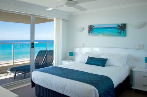 Pacific Surf Absolute Beach Apartments - Coogee Beach Accommodation 3