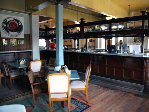 Mile End Hotel - Coogee Beach Accommodation 1