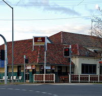The Farmers Home Hotel - Coogee Beach Accommodation