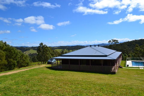 Fosterton Lodge - Coogee Beach Accommodation 0