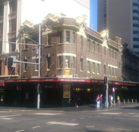 Sir John Young Hotel - Coogee Beach Accommodation