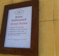 Hollywood Hotel - Coogee Beach Accommodation