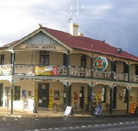 Royal Hotel Mandurama - Coogee Beach Accommodation