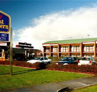 Taylors Lakes Hotel - Coogee Beach Accommodation