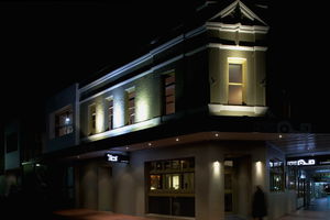 Crocodile Farm Hotel
