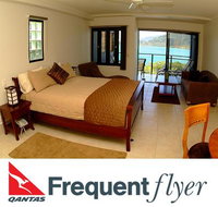 Waterfront Whitsunday Retreat - Coogee Beach Accommodation