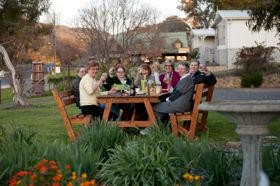 Hills Of Gold Motel - Coogee Beach Accommodation 4