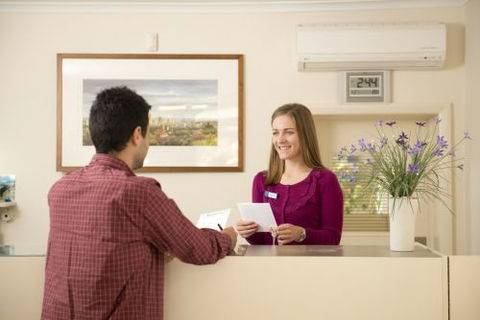 Golden Chain Welcome Inn 277 - Coogee Beach Accommodation 0