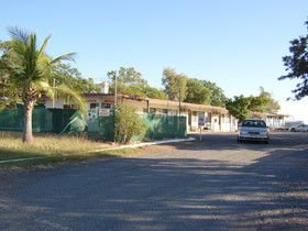 Hughenden Rest-Easi Motel & Caravan Park - Coogee Beach Accommodation 0