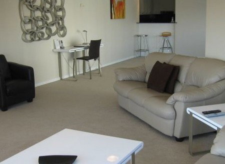 Kirribilli Village Apartments - Coogee Beach Accommodation 3