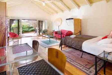 Double Nut Chalets - Coogee Beach Accommodation 1