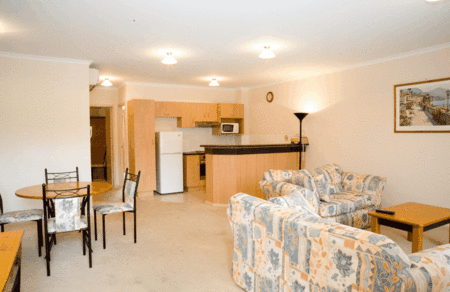 The Grand Apartments - Coogee Beach Accommodation 2