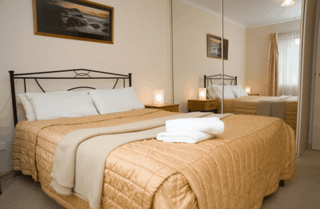 The Grand Apartments - Coogee Beach Accommodation 3