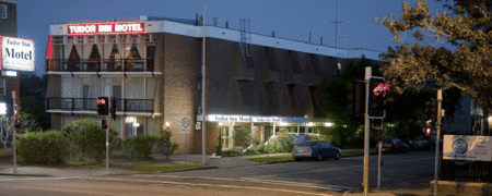 Tudor Inn Motel - Coogee Beach Accommodation