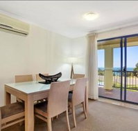 South Pacific Apartments - Coogee Beach Accommodation