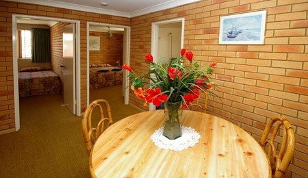 Beachlander Holiday Apartments - Coogee Beach Accommodation 0