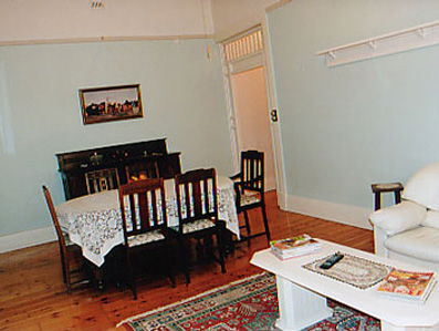 Grandview House Apartments - Coogee Beach Accommodation 3