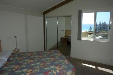 Tathra Beach House Apartments - Coogee Beach Accommodation 3