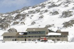 Barrakee Ski Lodge - Coogee Beach Accommodation 3