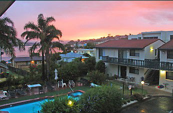Capri Apartments - Coogee Beach Accommodation 4