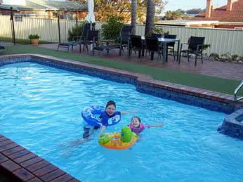 Capri Apartments - Coogee Beach Accommodation 5