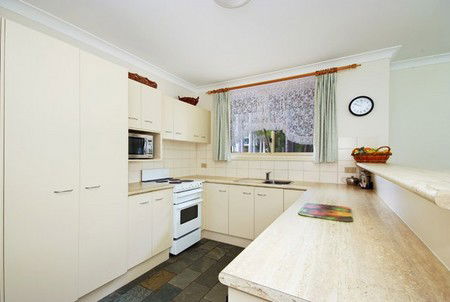 Beaches Serviced Apartments - Coogee Beach Accommodation 1