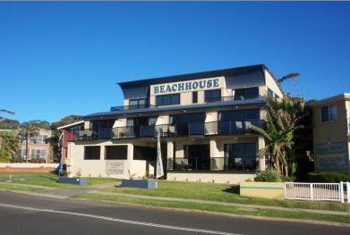 Beach House Mollymook - Coogee Beach Accommodation 0