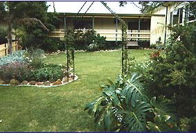 Tabourie Lake Motor Inn Resort - Coogee Beach Accommodation 3