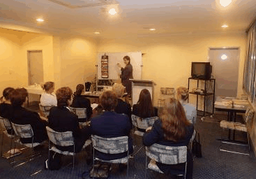 The Lighthouse Hotel - Coogee Beach Accommodation 3