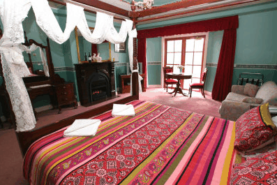 Hatchers Manor - Coogee Beach Accommodation 3