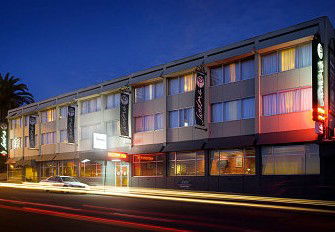 Sandors On The Park - Coogee Beach Accommodation 0