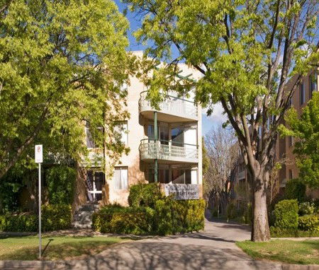 Kingston Terrace Serviced Apartments - Coogee Beach Accommodation 1