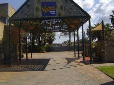 Mulwala Paradise Palms Motel - Coogee Beach Accommodation 4