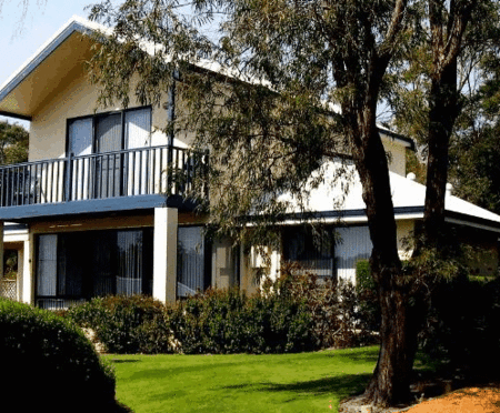 Bayside Villas - thumb 0