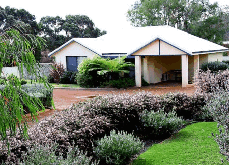 Bayside Villas - Coogee Beach Accommodation 3