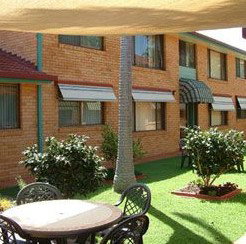 Calypso Apartments - Coogee Beach Accommodation 2