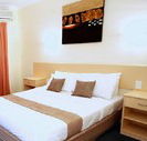 Emerald Maraboon Motor Inn - Coogee Beach Accommodation