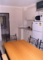 Villa Capri Rockhampton - Coogee Beach Accommodation 4