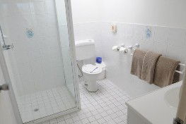 Fox Glenn Motor Inn - Coogee Beach Accommodation 1