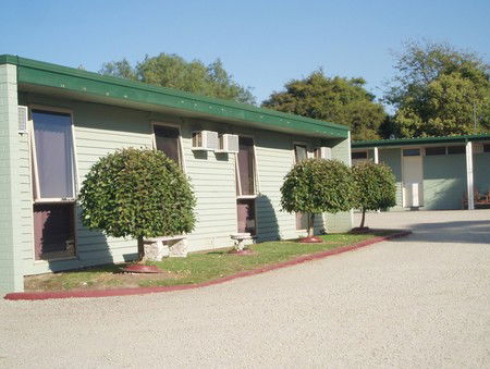 Leongatha Motel - Coogee Beach Accommodation 0