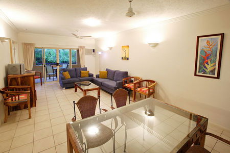 Central Plaza Port Douglas - Coogee Beach Accommodation 3