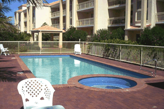 San Delles Apartments - Coogee Beach Accommodation 1