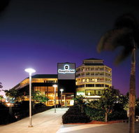Shangri-la Hotel The Marina Cairns - Coogee Beach Accommodation