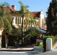 Captain Stirling Hotel - Coogee Beach Accommodation