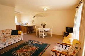 Birralee Holiday Villas - Coogee Beach Accommodation 1