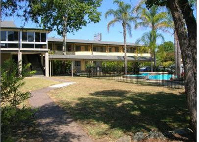 Bucketts Way Motel - Coogee Beach Accommodation 2
