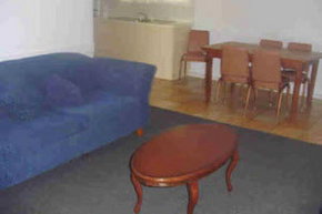 Sunraysia Motel And Holiday Apartments - Coogee Beach Accommodation 3