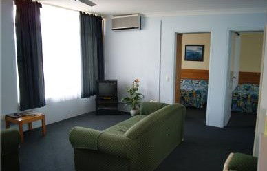 Haven Waters Motel And Suites - Coogee Beach Accommodation 4