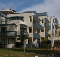 Beach House Holiday Apartments - Coogee Beach Accommodation
